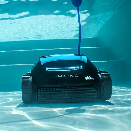 Dolphin Nautilus AG