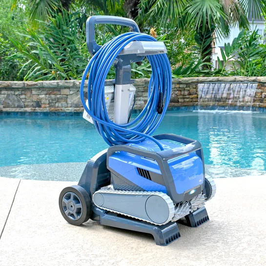 Dolphin M600