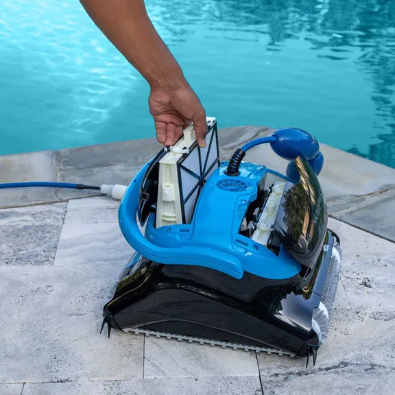 Dolphin Nautilus CC Plus w/Wi-Fi